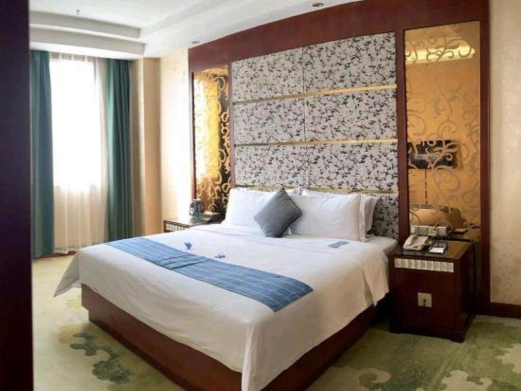 Shenzhen Kai Long International Hotel エクステリア 写真